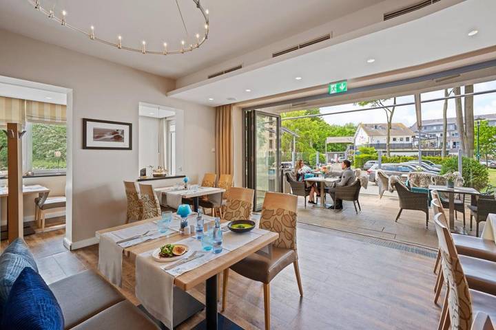 Hotel für 3 Personen, mit Terrasse und Garten sowie Ausblick in der Rostocker Heide - 4