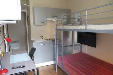 Appartement De Vacances pour 2 Personnes dans Ouistreham, Côte de Nacre, Photo 1