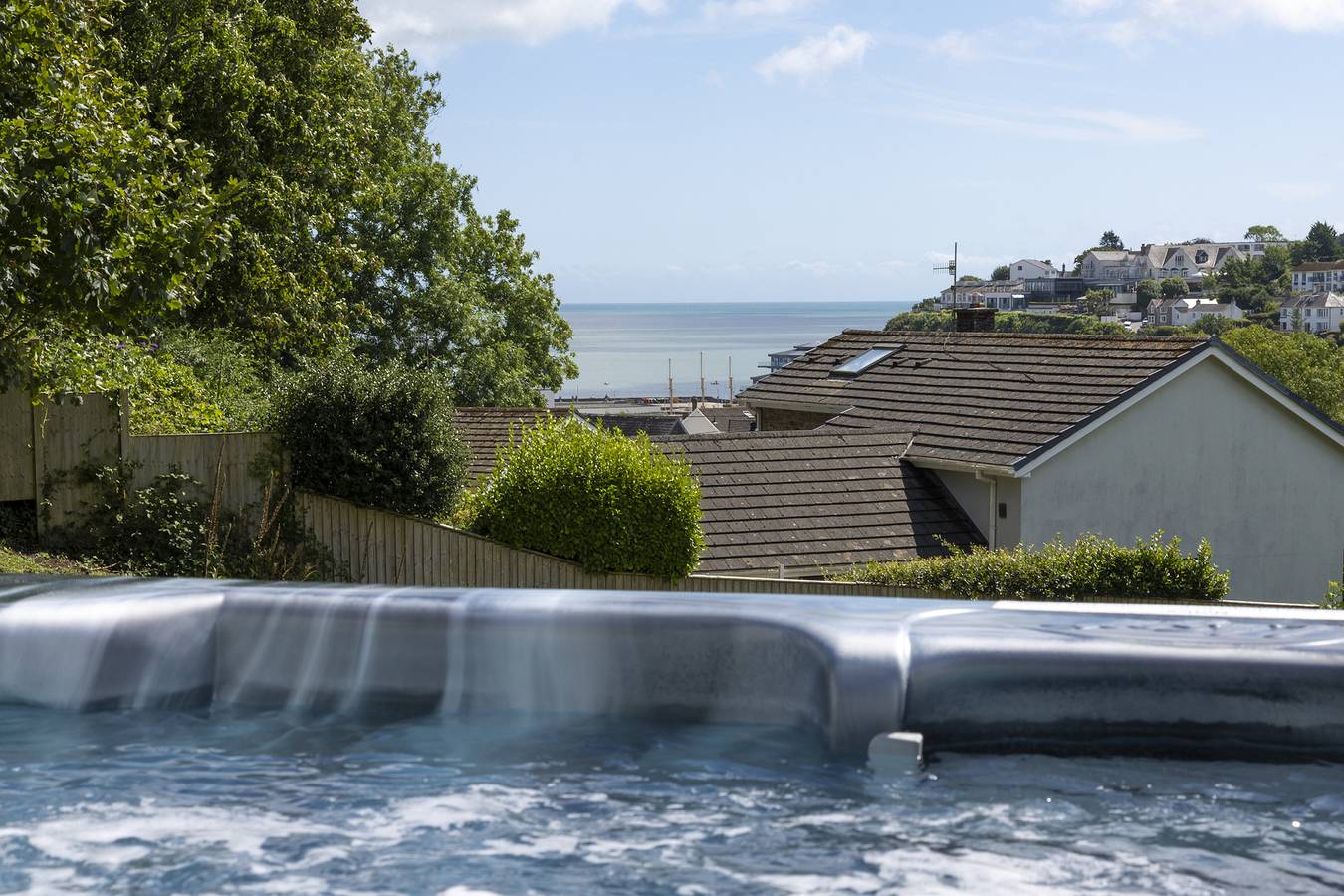 Amber Cottage - Hot Tub, Sea Views and Log Burner in Saundersfoot, Pembrokeshire