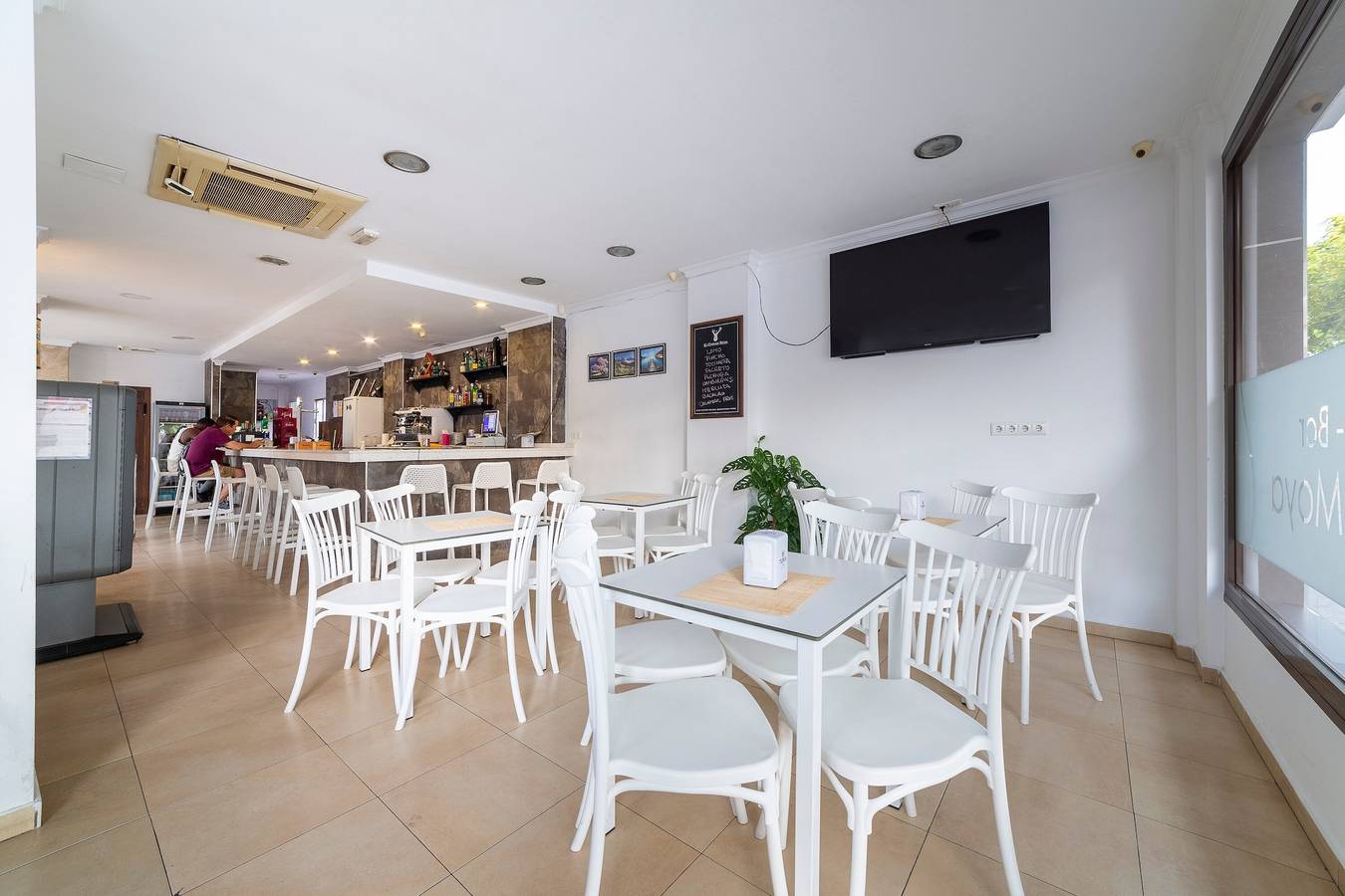 Habitación 'Doble Individual 11' con Wi-Fi y aire acondicionado in Roquetas de Mar, Costa de Almería