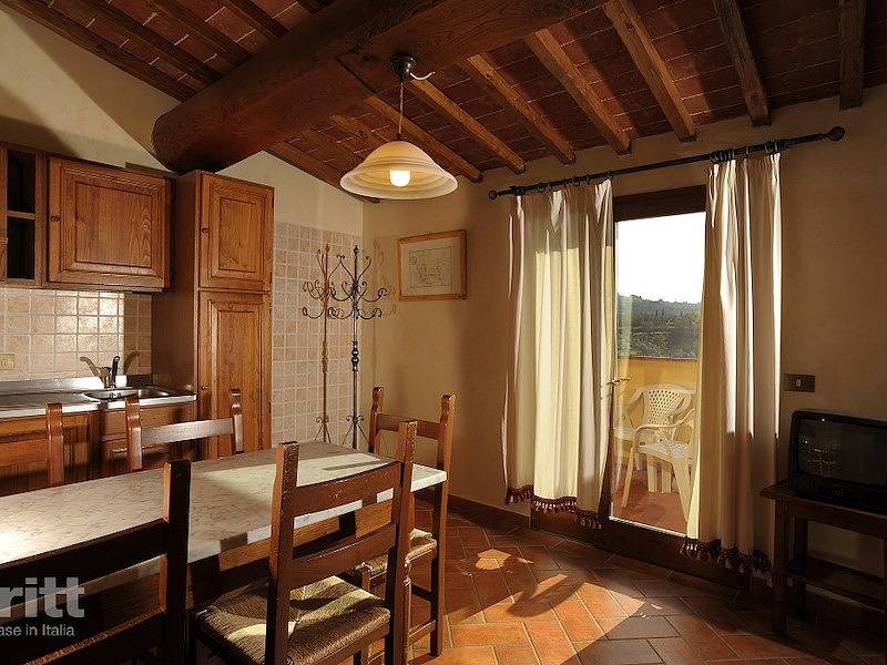 Tritt — 4-person apartment in Reggello with a beautiful location near Florence in San Donato Fronzano, Valdarno
