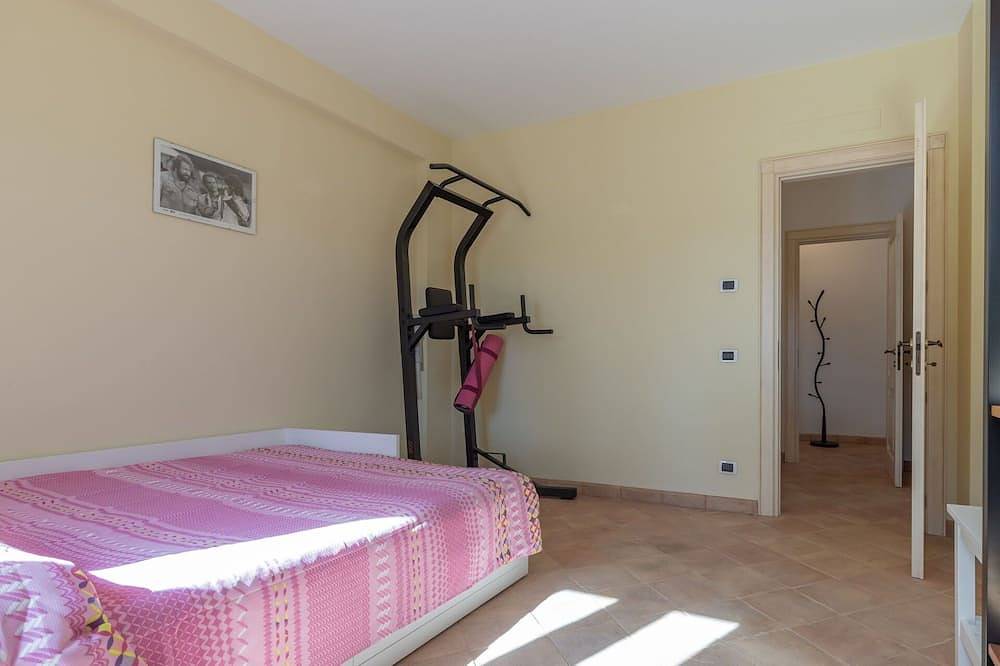 Villa en Macerata con 5 habitaciones, capacidad 12 in Macerata, Provincia de Macerata