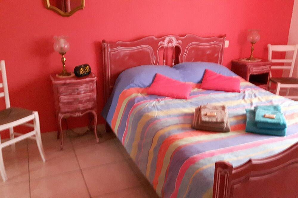 Chambre Privative, proche Canet en Roussillon in Saint-Nazaire (Pyrénées-Orientales), Côte d'Améthyste