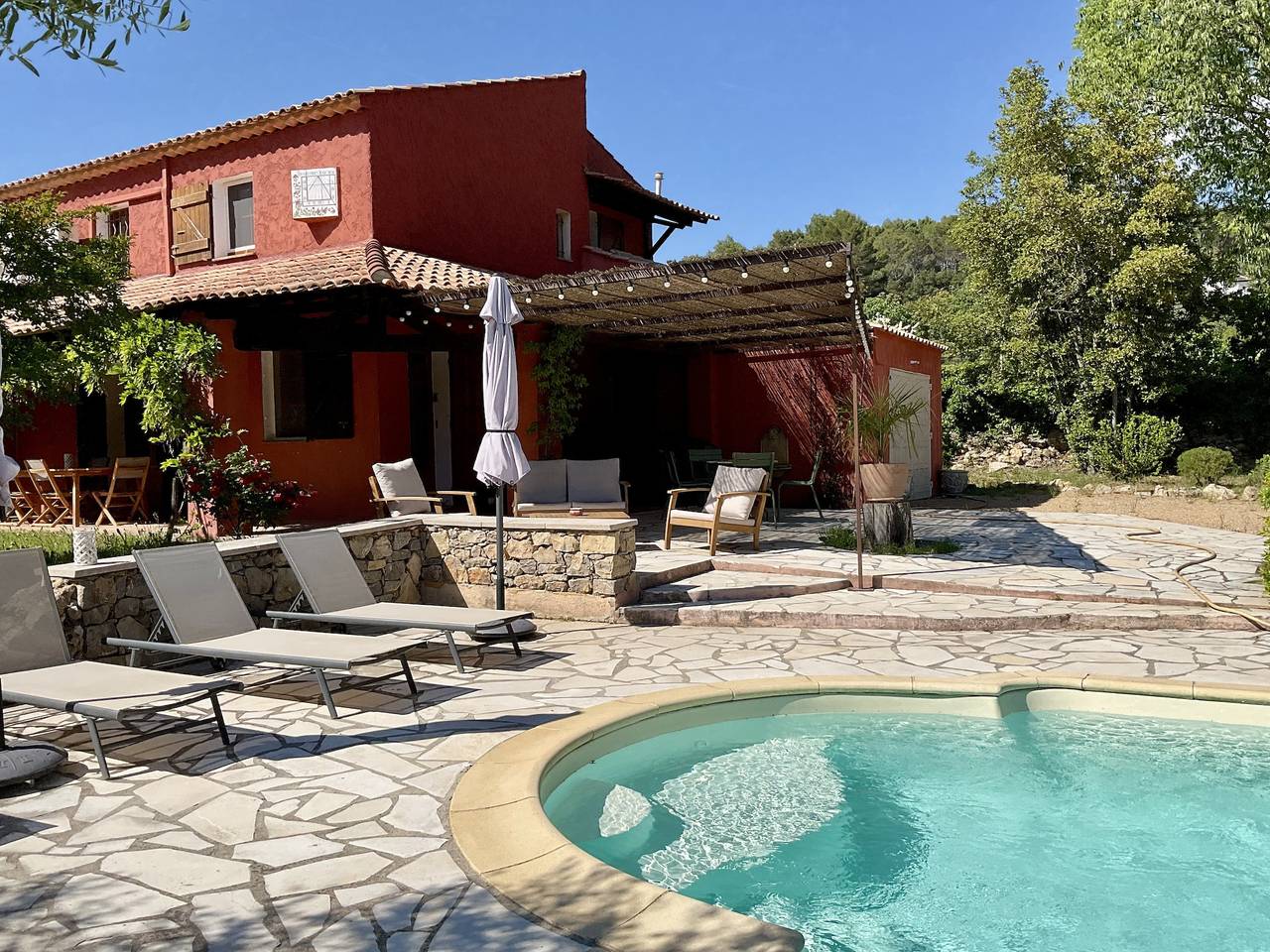 Les Valérianes, location saisonnière 3* en Provence avec piscine privée in Cotignac, Región Brignoles