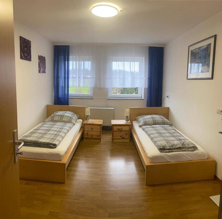 Ganze Wohnung, Apartment with Garden View in Ellwangen, Schwäbische Ostalb