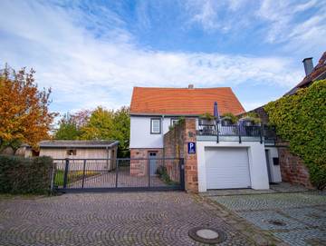 Ferienwohnung für 6 Personen, mit Garten und Balkon, kinderfreundlich in Michelstadt