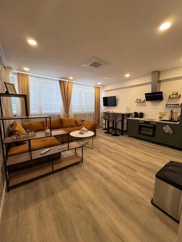 Ferienwohnung für 3 Personen, mit Sauna und Pool in Freiburg