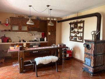Gîte pour 3 personnes, avec balcon et vue à Netro