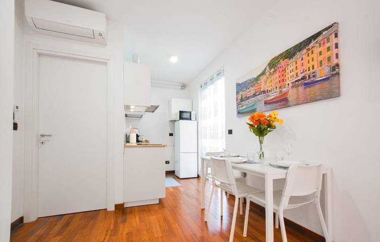 Strandhaus mit Garage, Terrasse und Klimaanlage – 2 km bis zum Strand in Albisola Superiore, Riviera di Ponente