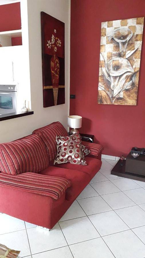 Gîte pour 3 personnes, avec terrasse, animaux acceptés dans Asti