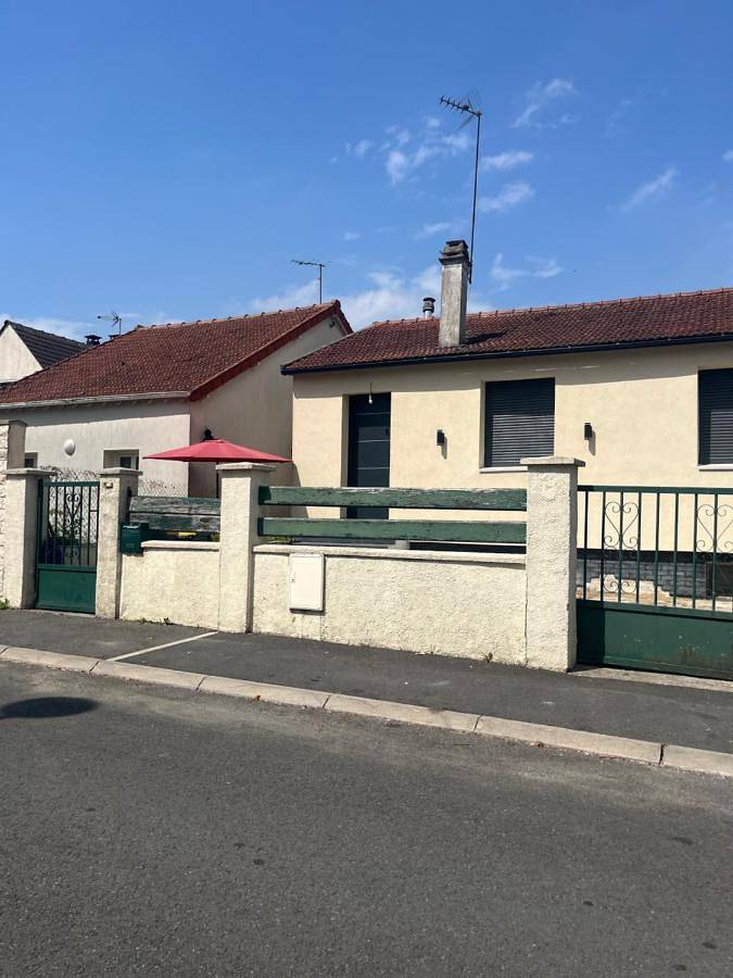 Gîte pour 3 personnes, avec terrasse à Louvres - 3
