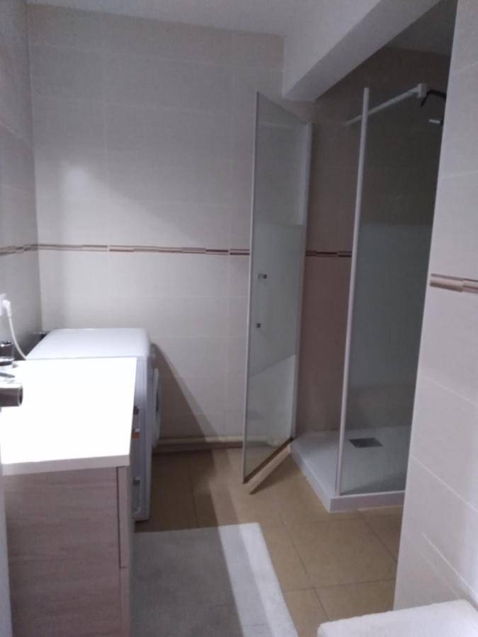 Gîte pour 2 personnes, avec vue dans Thermes des Arènes - 4