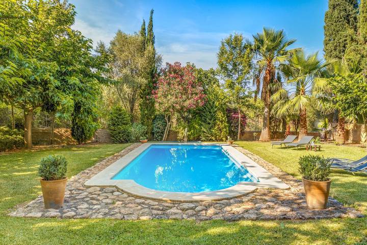 Beautiful Holiday Home with Pool, Garden, Wi-Fi & Air Conditioning; Parking Available in Esporles, West Majorca