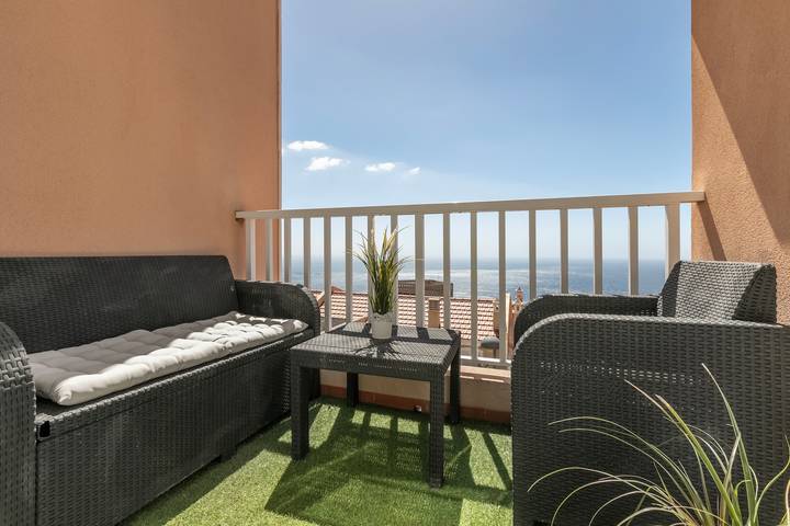Apartamento entero, Apartamento 2 con vistas al mar, balcón y Wi-Fi in Santa Cruz de Tenerife, Costa este de Tenerife