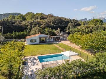 Villa in Pollença Stadt, Pollença für 4 