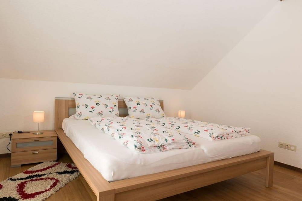 Apartamento entero, Vacation apartment Haus Rosi Og - Holiday apartment Haus Rosi in Weiskirchen, Saar-Nahe-Bergland