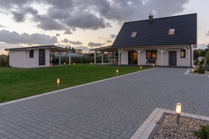 Ferienhaus für 8 Personen, mit Garten