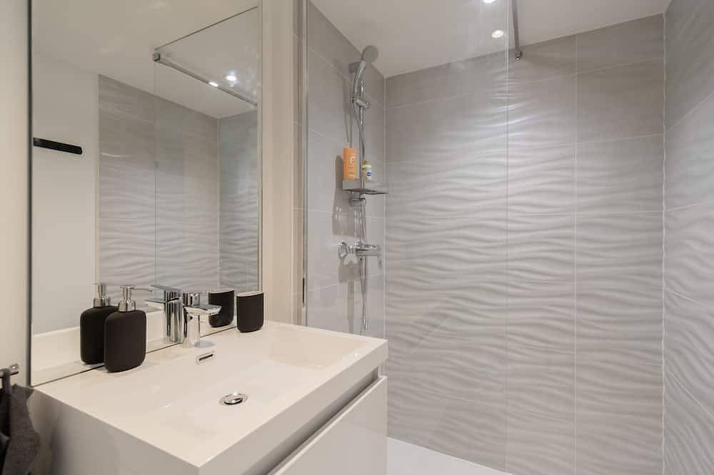 Apartamento entero, Comfortable T2 in quiet St Marceau neighborhood in Orleans, Valle del Loira