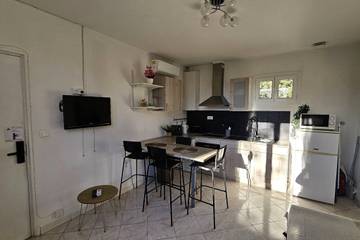Appartement De Vacances pour 4 Personnes dans La Seyne-sur-Mer, Région de Toulon, Photo 4