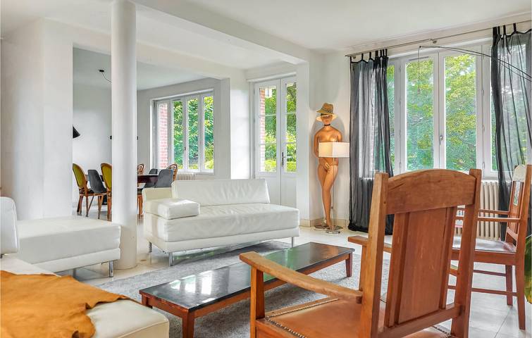 Location de vacances pour 8 personnes, avec jardin, adapté aux familles à Étretat - 2