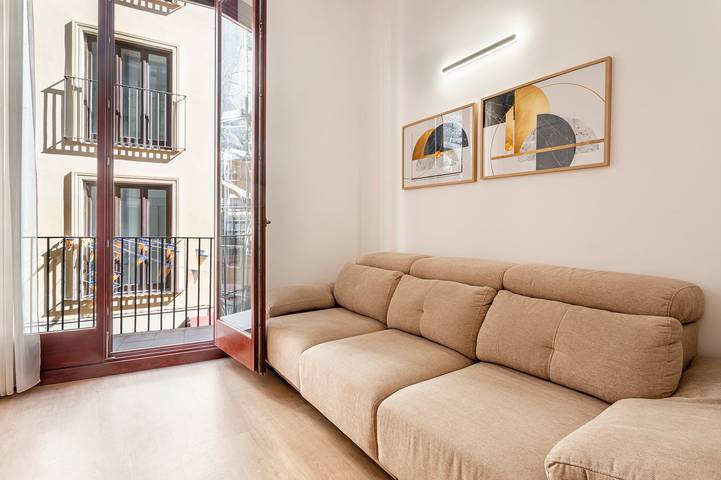 Apartamento entero, Guestready - Piso Luminoso Centro de Valencia in Valencia City Centre, Valencia