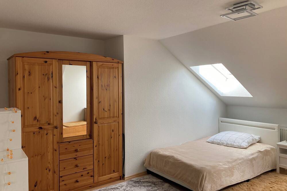 Ganze Wohnung, Gemütliches Familien-Apartment im Herzen von Görlitz, auch für Monteure geeignet in Görlitz, Oberlausitz-Niederschlesien