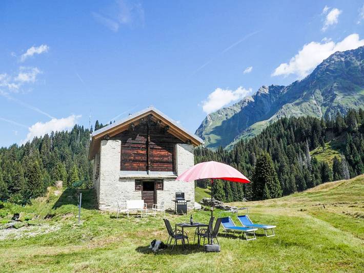Vacation rental for 4 people, with Terrace and Yard in Mesocco