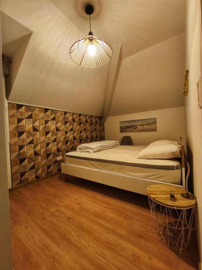 Location de vacances pour 6 personnes, avec terrasse, animaux acceptés dans Sainte Cécile Plage - 2