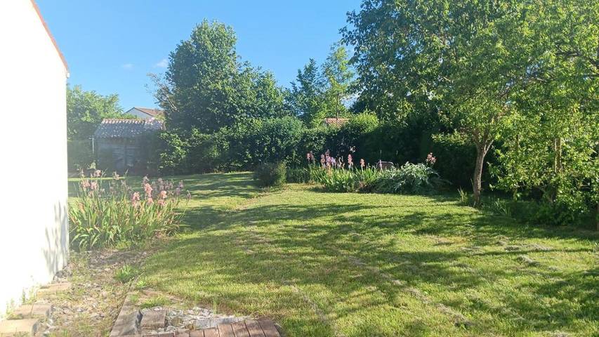 Gîte pour 5 personnes, avec terrasse, animaux acceptés à Sainte-Blandine