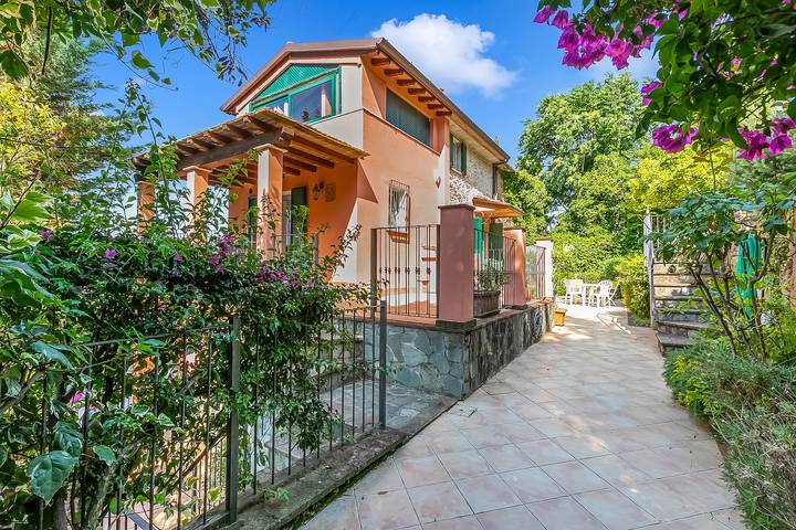 Appartement entier, Appartamento Miramare - Amazing View in Versilia in Seravezza, Riviera Italienne