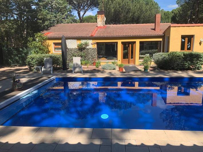 Chalet para 6 personas, con jardín además de jacuzzi y piscina en Provincia de Valladolid