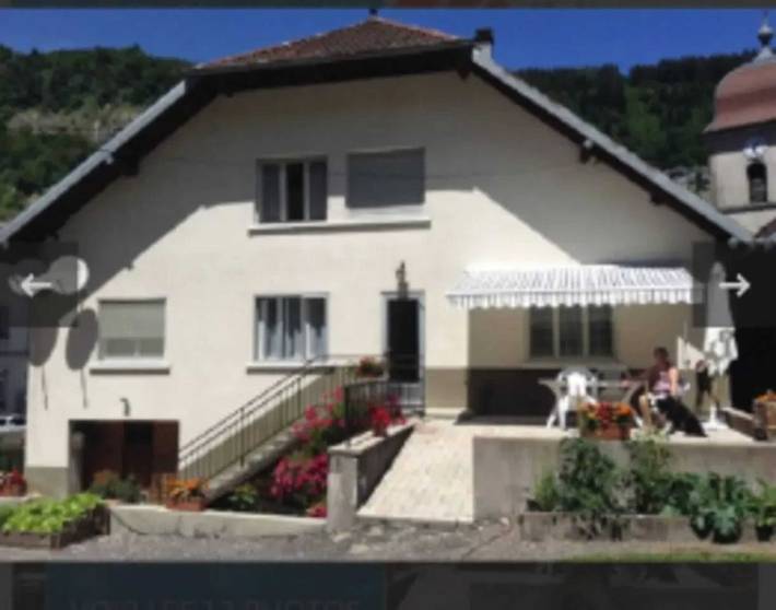 Location de vacances pour 4 personnes, avec terrasse et jardin dans le Doubs