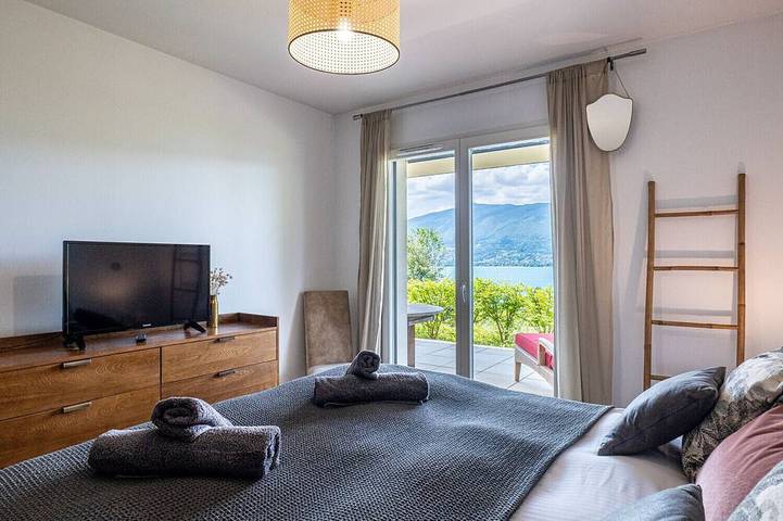 Apartamento entero, Eos - Stunning Lakeview Apt, 2Br, Parking in Veyrier-du-Lac, Región de Annecy