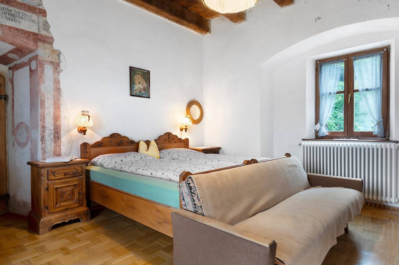 Ganze Wohnung, Apartment 'Helmsdorf Ritterturm' mit Bergblick, Gemeinschaftsgarten und Wlan in Lana, Nonsberggruppe