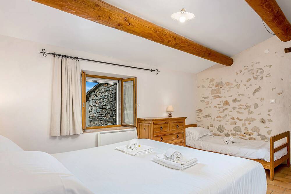 Landhaus Miellerie | Authentischer Charme und Natur in Simiane-la-Rotonde, Forcalquier und Umgebung