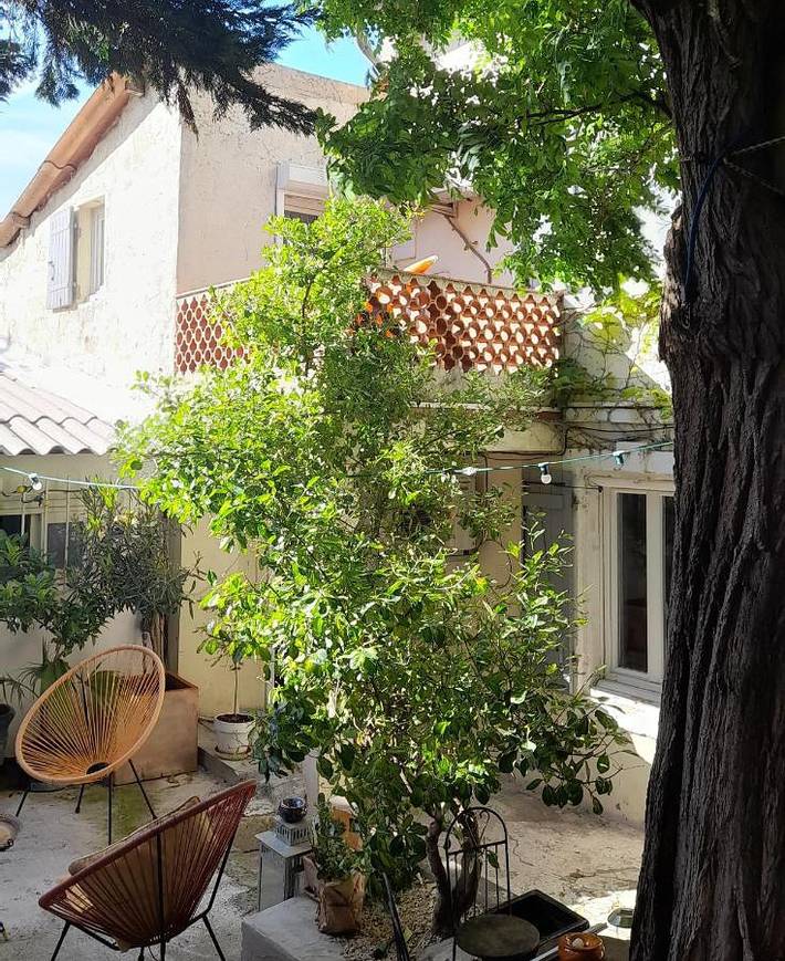 Maison d’hôte pour 2 personnes, avec vue et jardin à Arles - 2