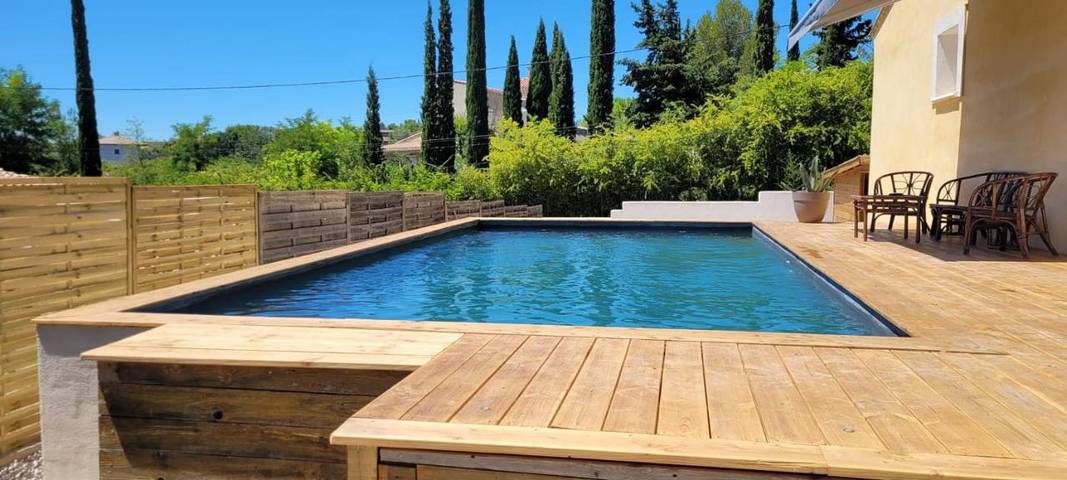 Location de vacances pour 6 personnes, avec piscine ainsi que vue et jardin, animaux acceptés à Causses-et-Veyran - 2