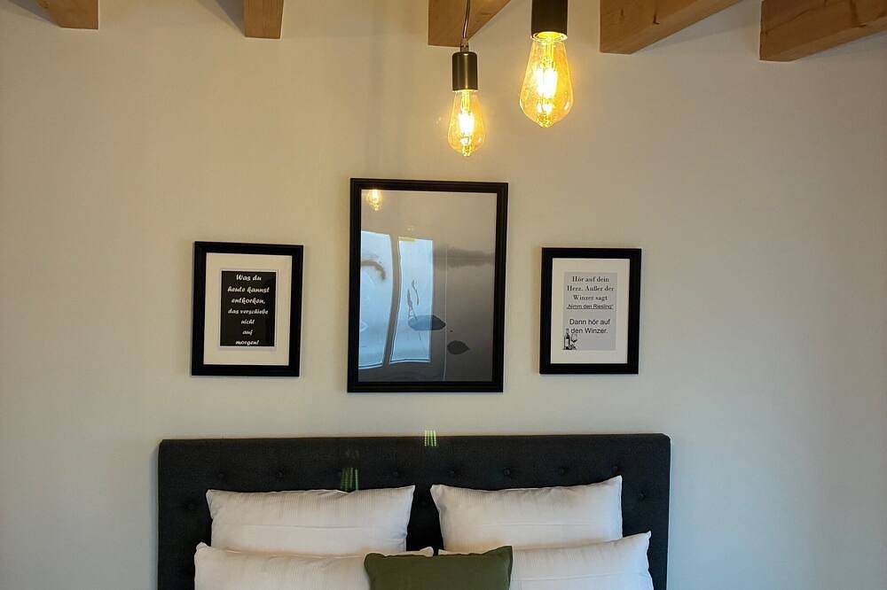 Geheel appartement, Apartment - Loft Apartment, 160 qm², balcony, parking lot, modern, up to 8 pers. in Piesport, Bernkastel-Kues en Omgeving