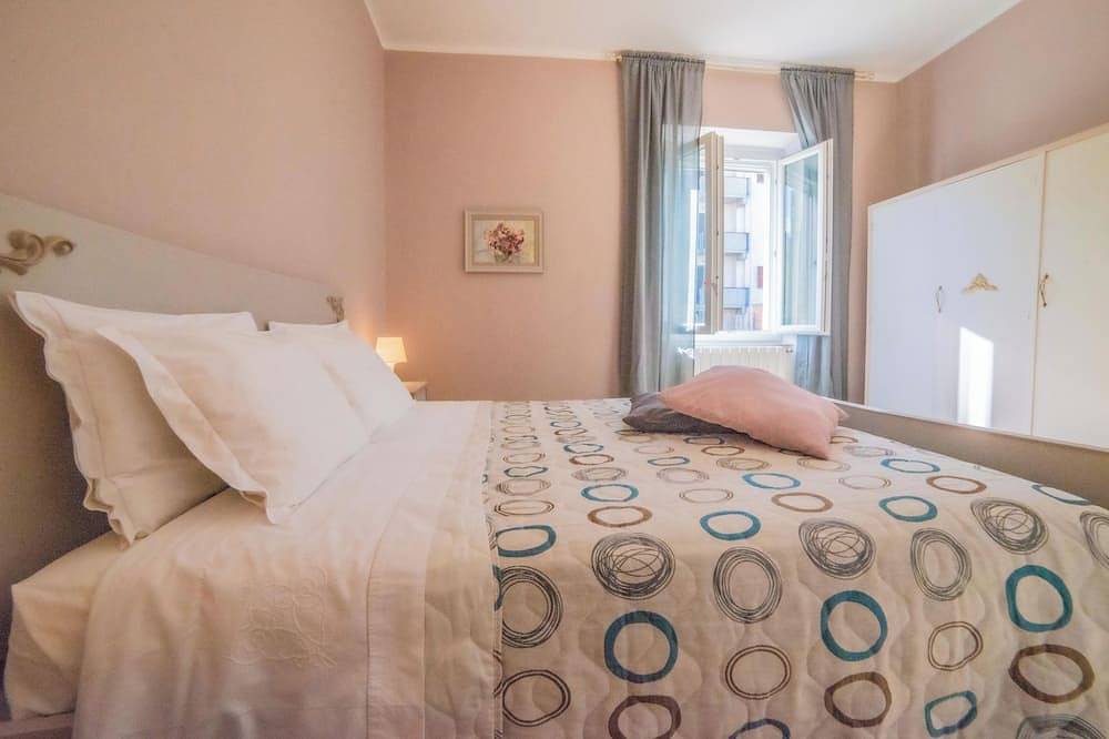 House in the countryside between spas and ancient villages in Viterbo, Viterbo Province