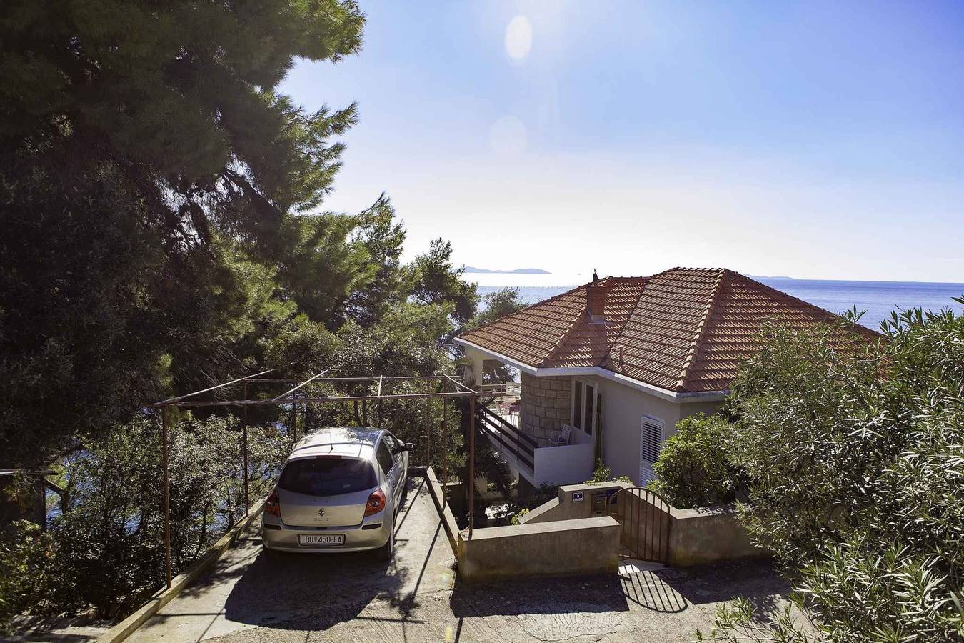 Apartamento vacacional entero, Apartamento vacacional con aire acondicionado y playa privada in Blato, Korcula