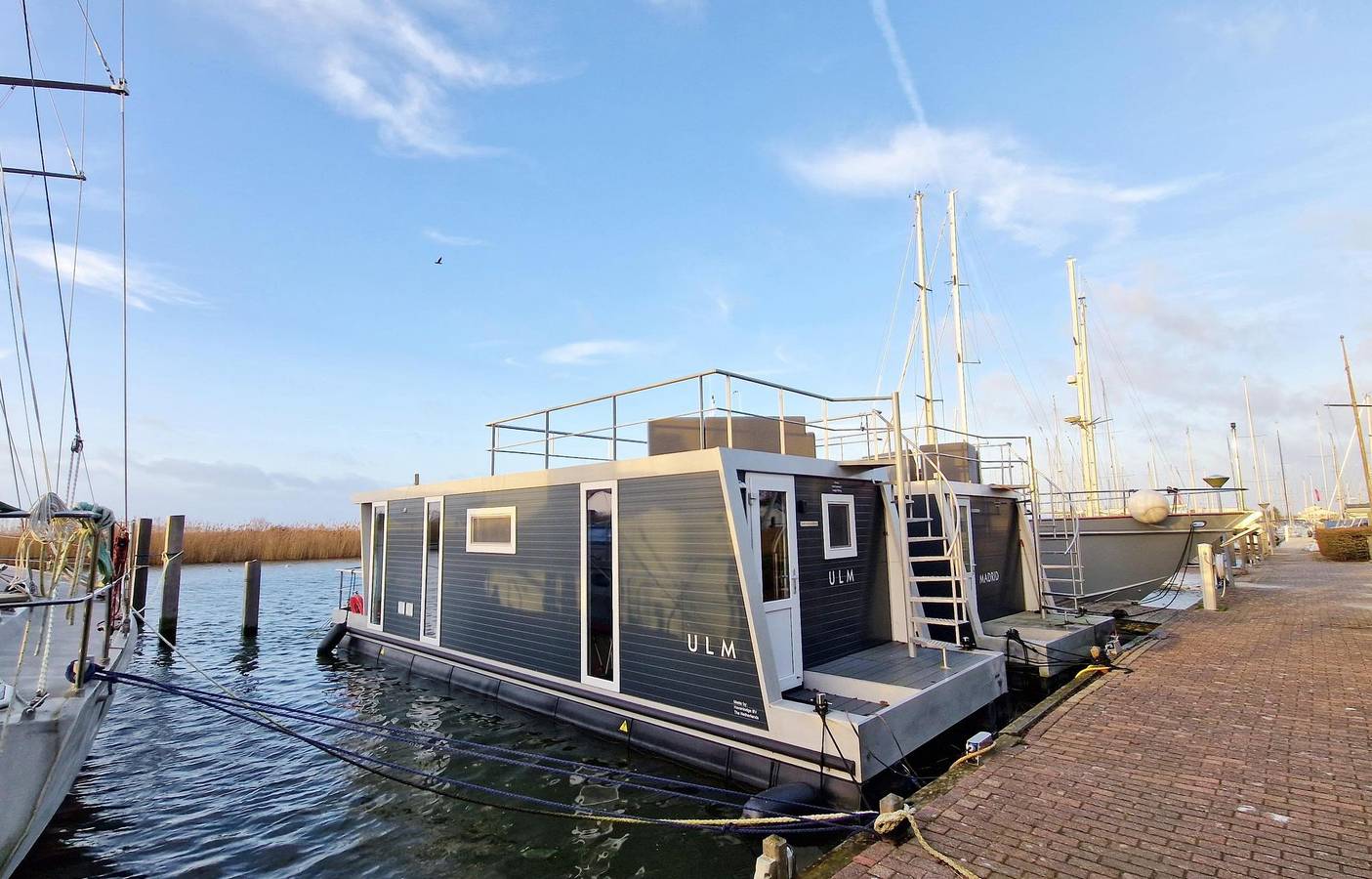 Marina Parcs — Havenlodge mit Dachterrasse und Balkon (4-6 Pers) Lelystad in Lelystad, Markermeer