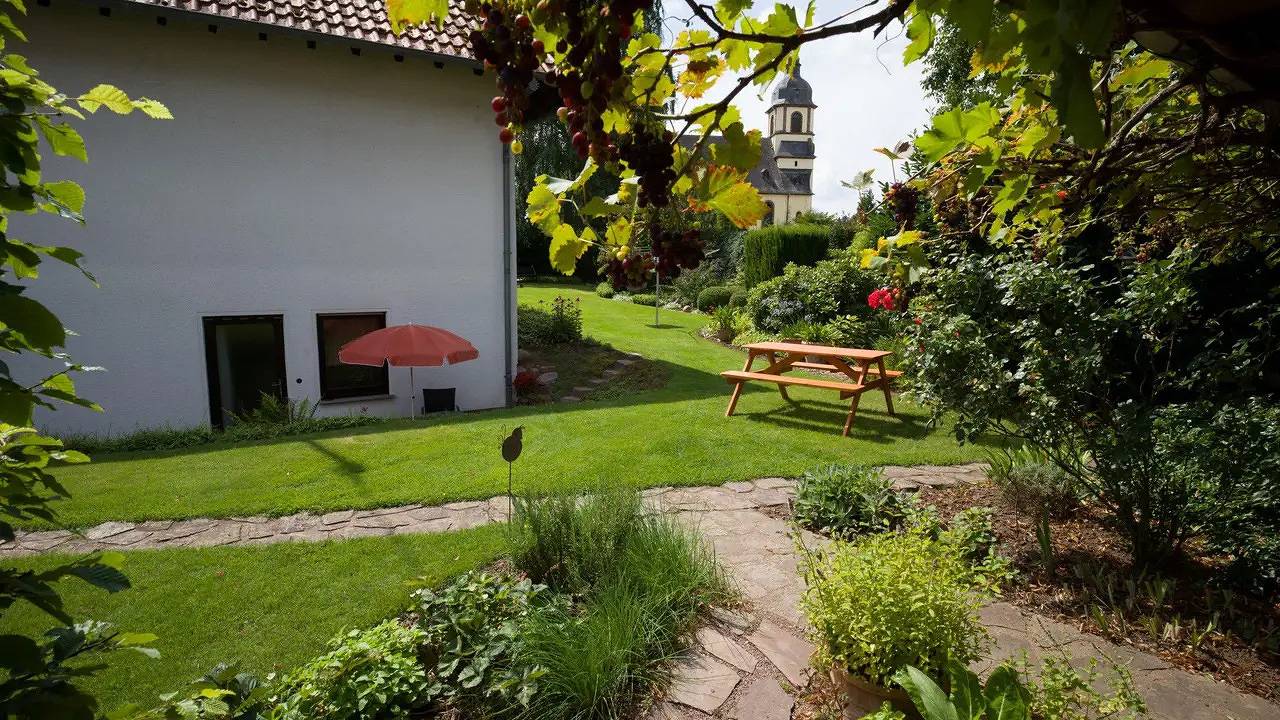 Ganze Ferienwohnung, Ferienwohnung für 2 Personen (40 m²) in Merzig in Merzig, Saar-Nahe-Bergland
