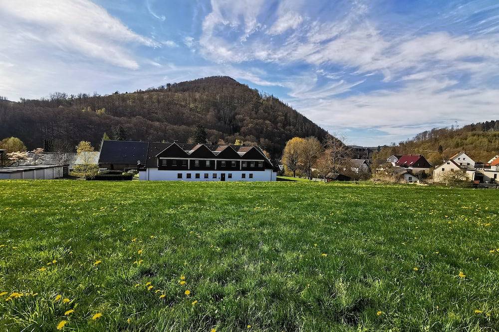 Ganze Wohnung, Diemelwöhnchen -  in den Bergen am (Bade)-See  - Helminghausen in Marsberg, Hochsauerlandkreis