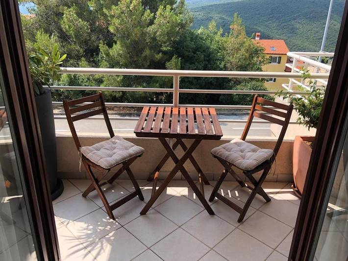 Maison d’hôte pour 4 personnes, avec balcon à Rabac - 2