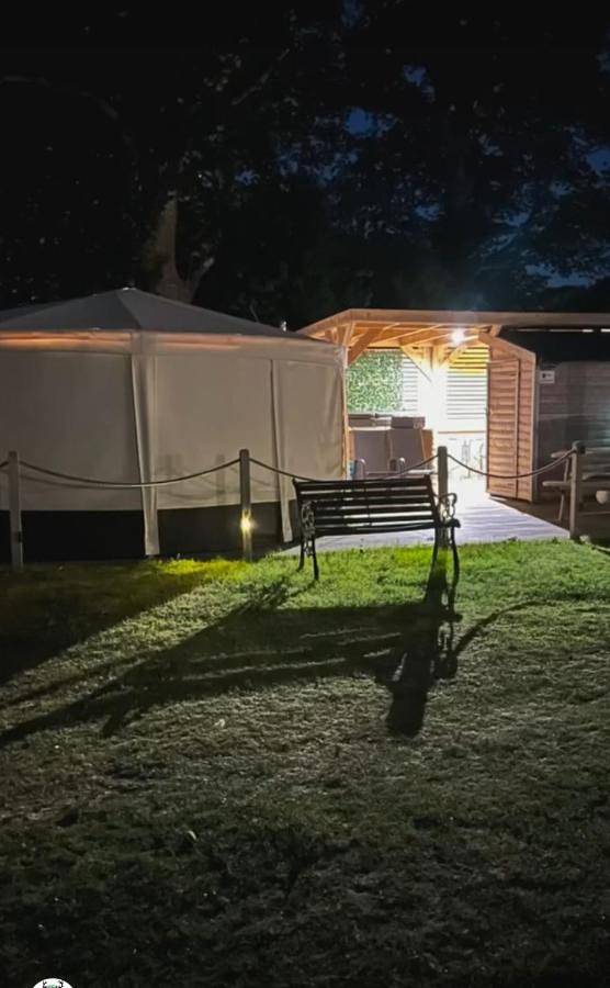 Dukeries Retreat in Barnby Moor, Nottinghamshire