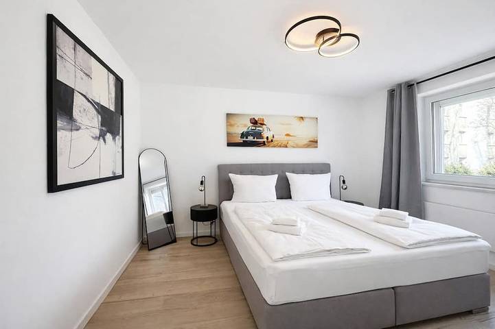 Ganze Wohnung, Modernes Apartment mit Balkon & Wohlfühl-Ambiente in Augsburg, Bayerisch Schwaben