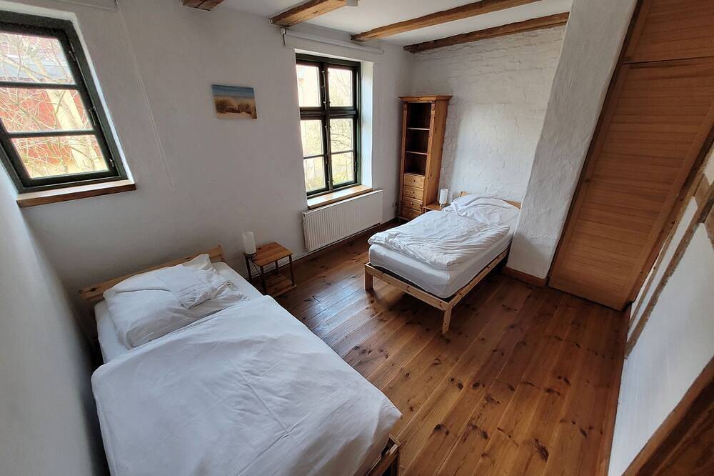 Ganze Wohnung, Admiralshaus - Altstadthaus Stralsund in Ozeaneum Stralsund, Stralsund