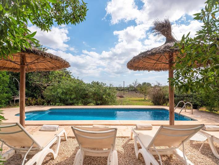 Villa für 6 Personen, mit Pool und Garten - 1