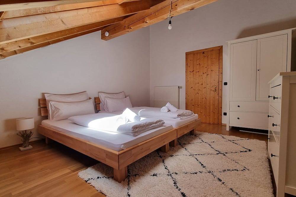 Ganze Wohnung, Ferienwohnung am Kochelsee mit Balkon – ideal für Familien in Schlehdorf, Kochelsee