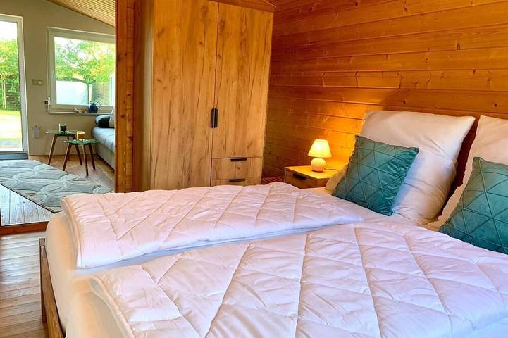 Ferienhaus für 8 Personen, mit Whirlpool und Terrasse sowie Garten, mit Haustier in Blankensee (Mecklenburg) - 3